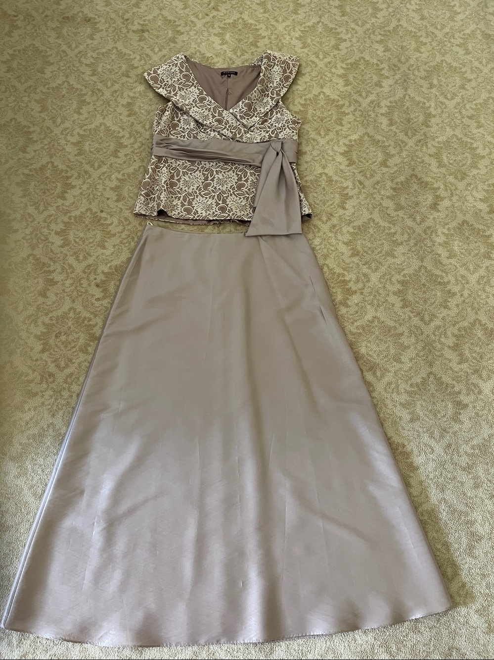 Vintage Elegant mother-of-the-bride Lace-Top Satin Maxi Skirt - Soft Mauve sz 16